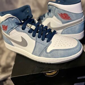 Nike💙Air Jordan 1 Mid SE 'French Blue' -  DN3706-401 - Men’s Size 8.5 - NWB